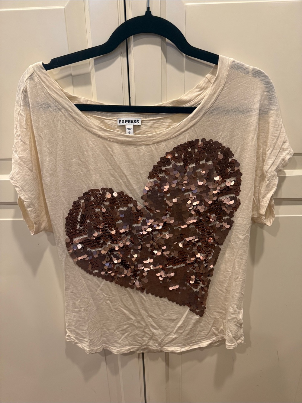 Express Cream Slouchy Tee with Rose-Gold Sequin Heart